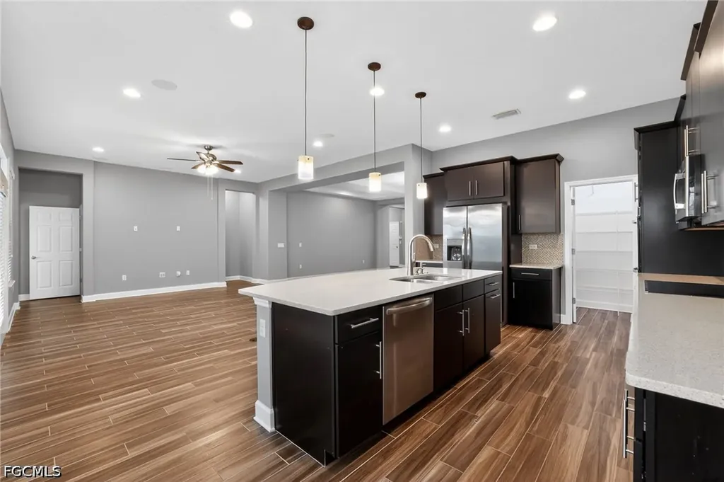 710 116th Court NE Bradenton FL 34212