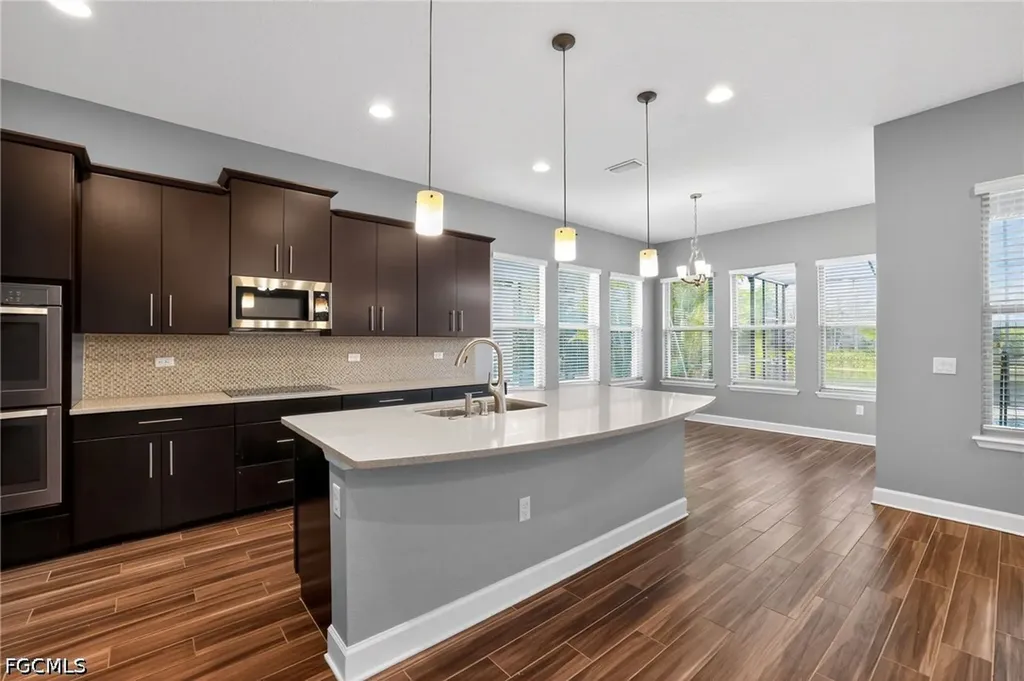 710 116th Court NE Bradenton FL 34212