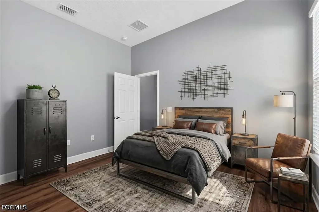 710 116th Court NE Bradenton FL 34212