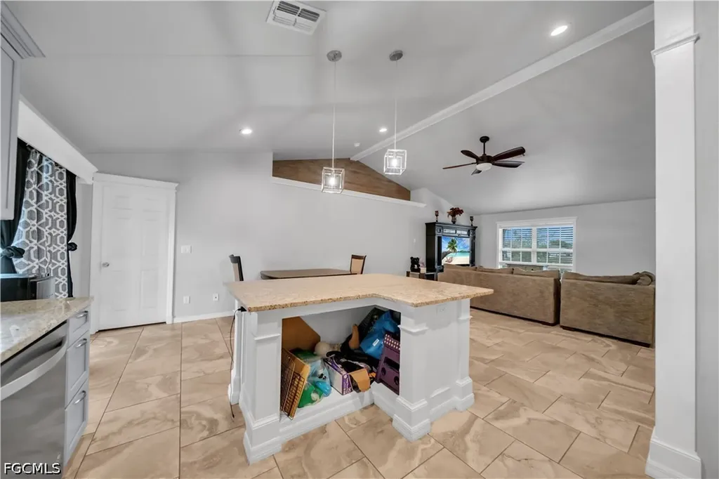 1826 NE 17th Place Cape Coral FL 33909