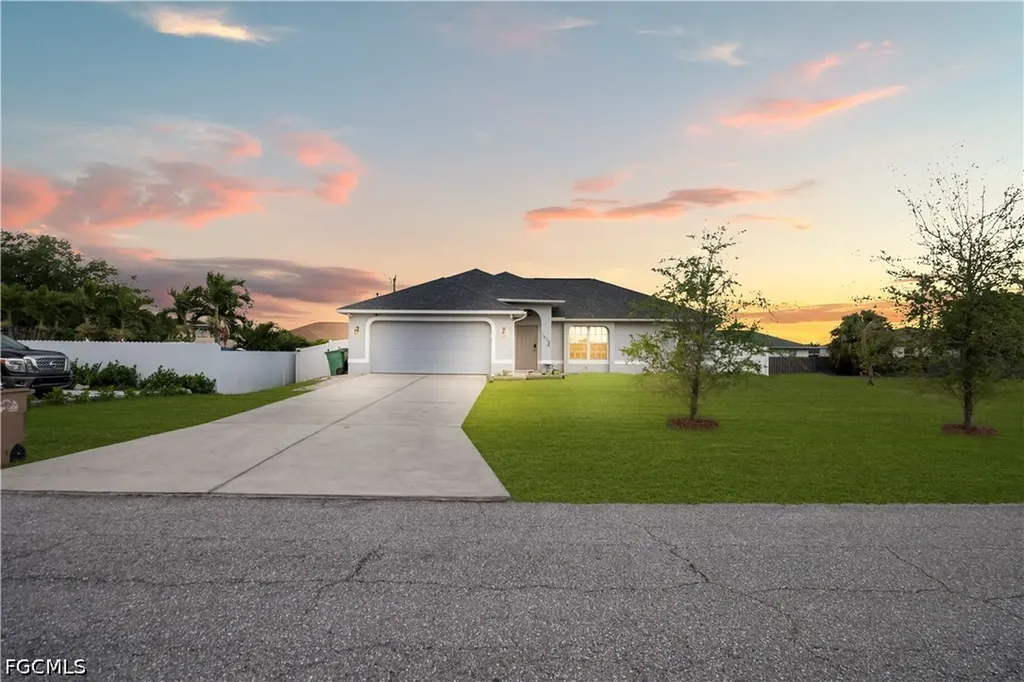 1826 NE 17th Place Cape Coral FL 33909