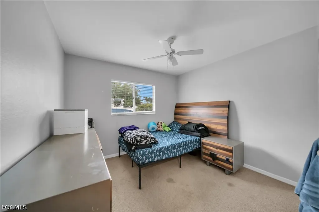1826 NE 17th Place Cape Coral FL 33909