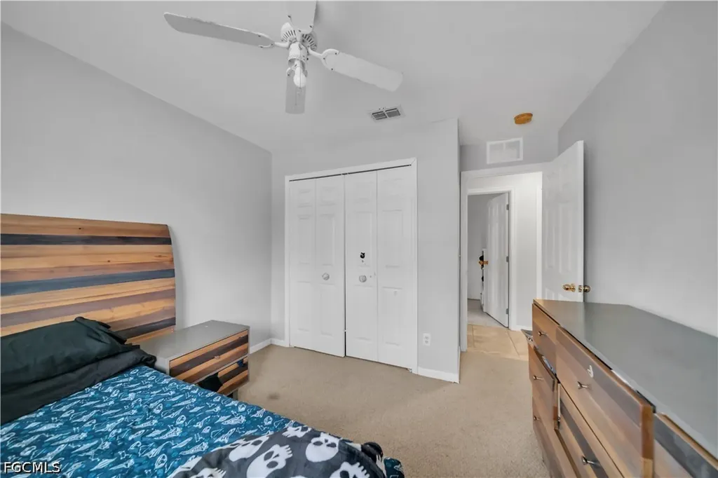 1826 NE 17th Place Cape Coral FL 33909