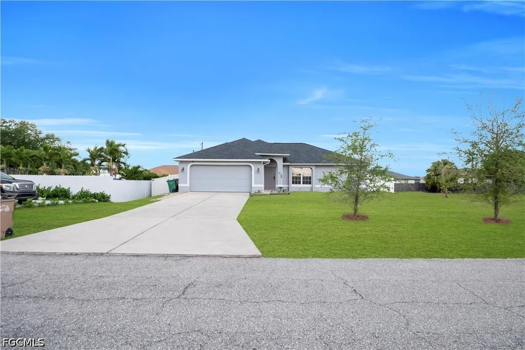 1826 NE 17th Place Cape Coral FL 33909