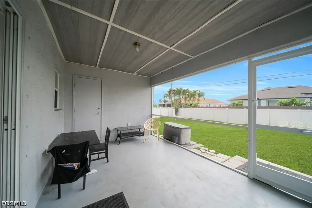 1826 NE 17th Place Cape Coral FL 33909