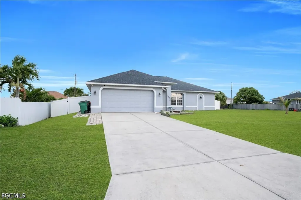 1826 NE 17th Place Cape Coral FL 33909