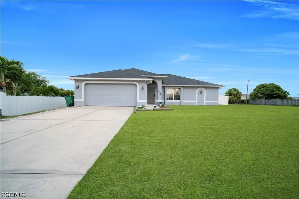 1826 NE 17th Place Cape Coral FL 33909