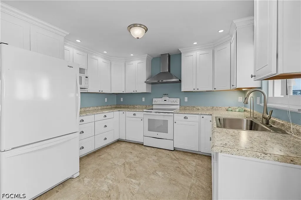 7815 Bocilla Lane Bokeelia FL 33922