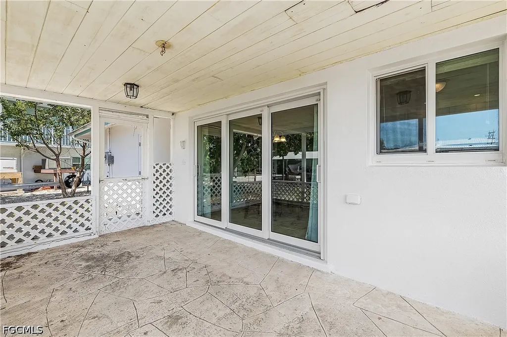 7815 Bocilla Lane Bokeelia FL 33922