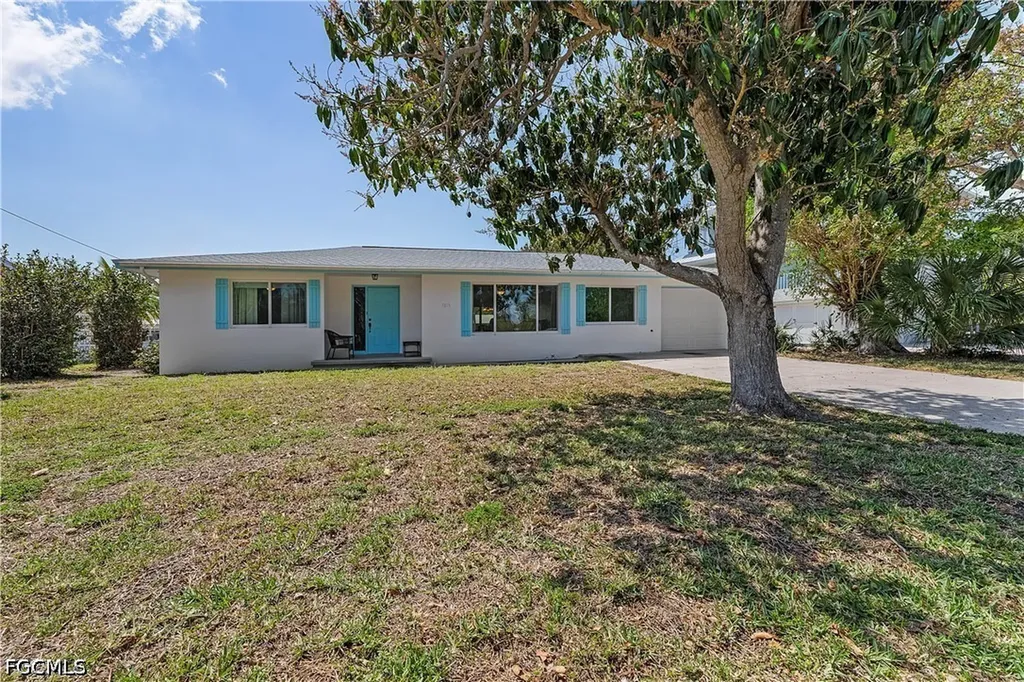 7815 Bocilla Lane Bokeelia FL 33922