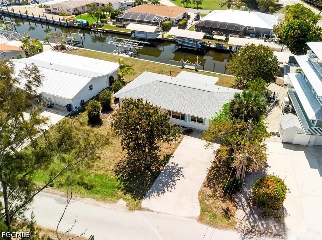 7815 Bocilla Lane Bokeelia FL 33922