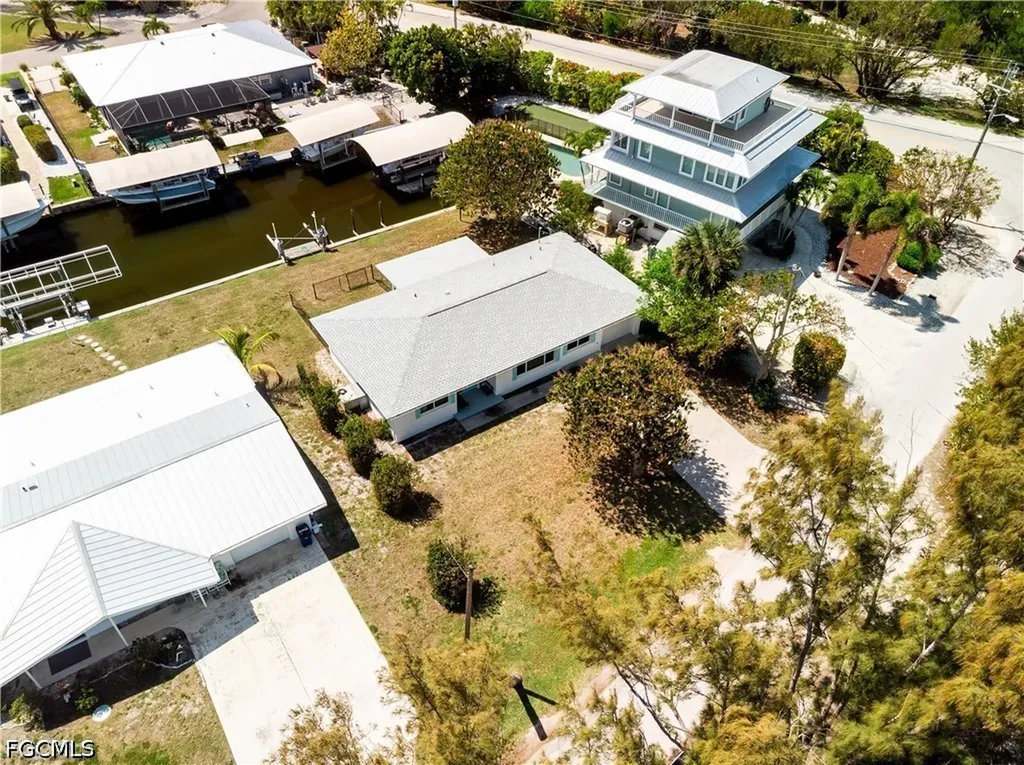 7815 Bocilla Lane Bokeelia FL 33922