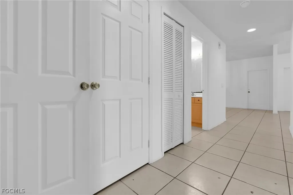 4716/4718 21st Street SW Lehigh Acres FL 33973