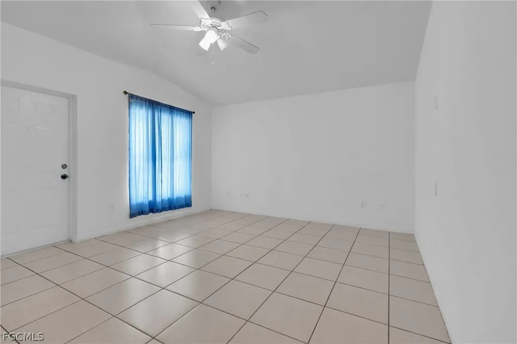 4716/4718 21st Street SW Lehigh Acres FL 33973