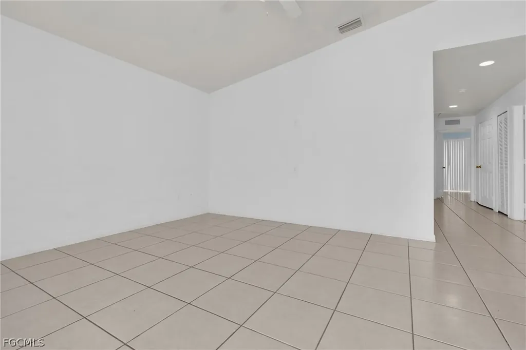 4716/4718 21st Street SW Lehigh Acres FL 33973