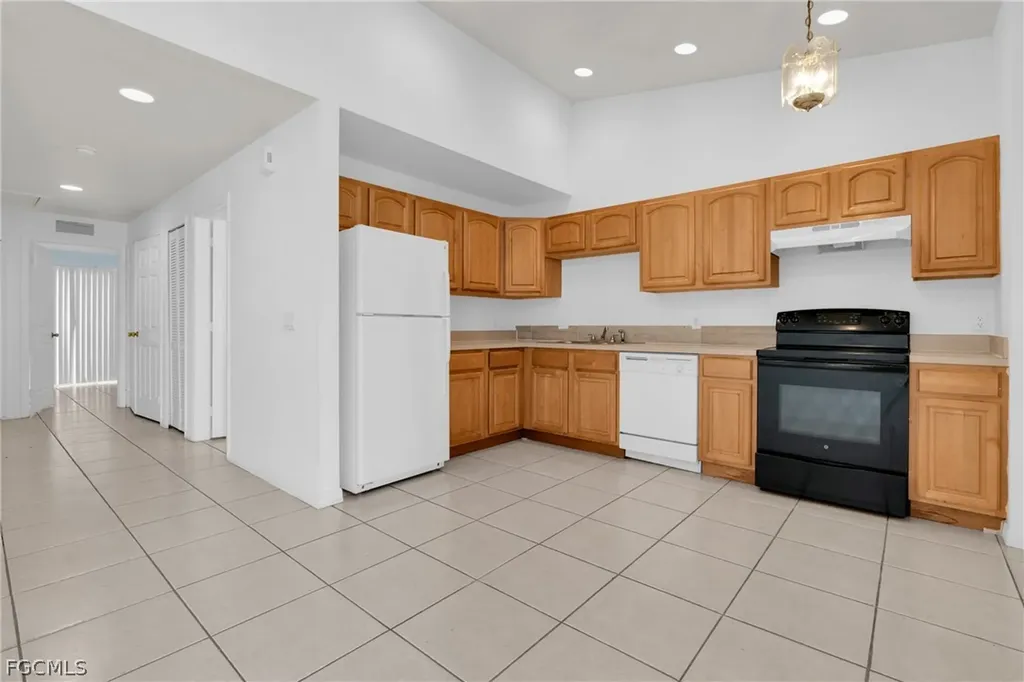 4716/4718 21st Street SW Lehigh Acres FL 33973