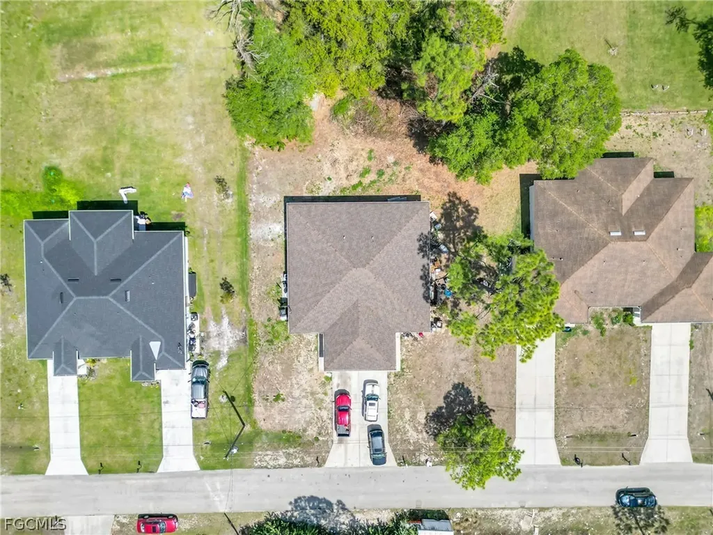 4716/4718 21st Street SW Lehigh Acres FL 33973