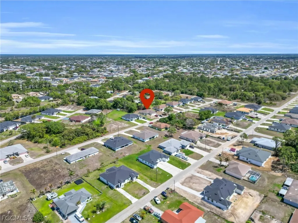 4716/4718 21st Street SW Lehigh Acres FL 33973