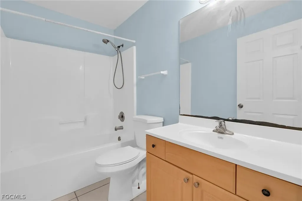 4716/4718 21st Street SW Lehigh Acres FL 33973
