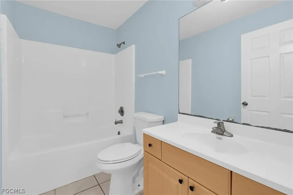 4716/4718 21st Street SW Lehigh Acres FL 33973