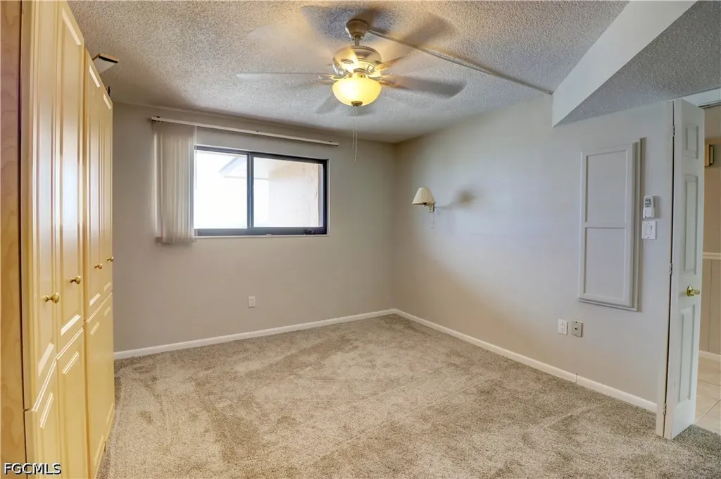 4260 SE 20th Place Cape Coral FL 33904