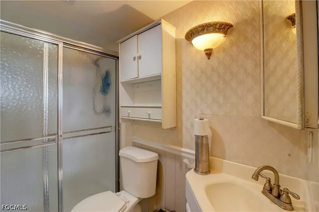 4260 SE 20th Place Cape Coral FL 33904
