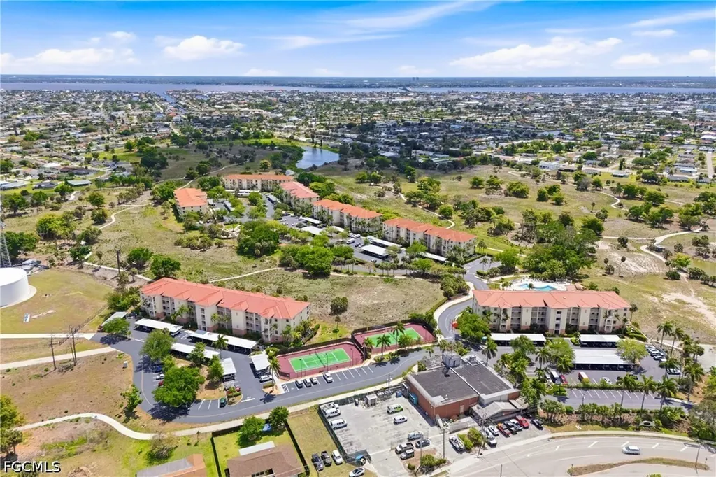 4013 Palm Tree Boulevard Cape Coral FL 33904