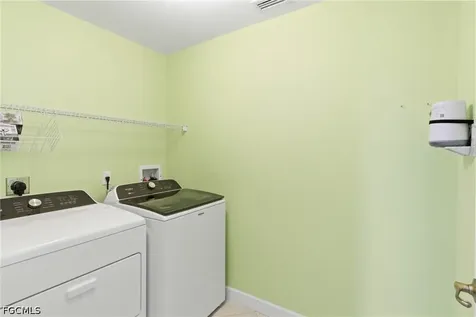 4013 Palm Tree Boulevard Cape Coral FL 33904