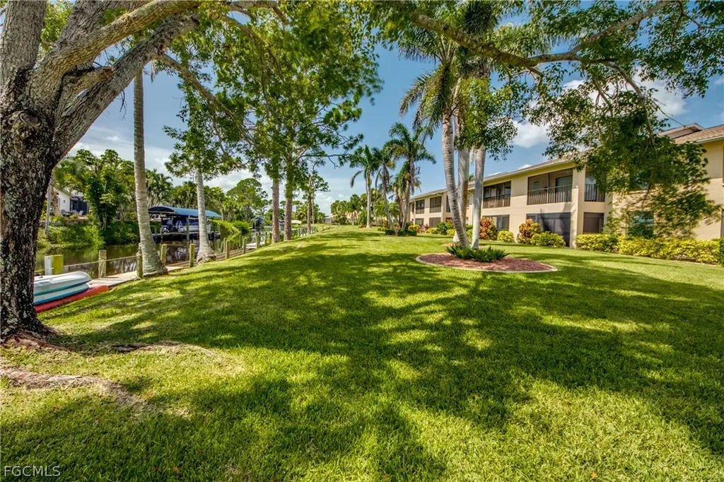 15350 Moonraker Court North Fort Myers FL 33917