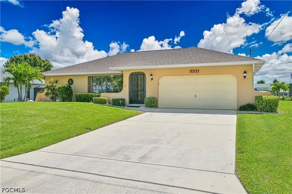 1434 SE 20th Street Cape Coral FL 33990