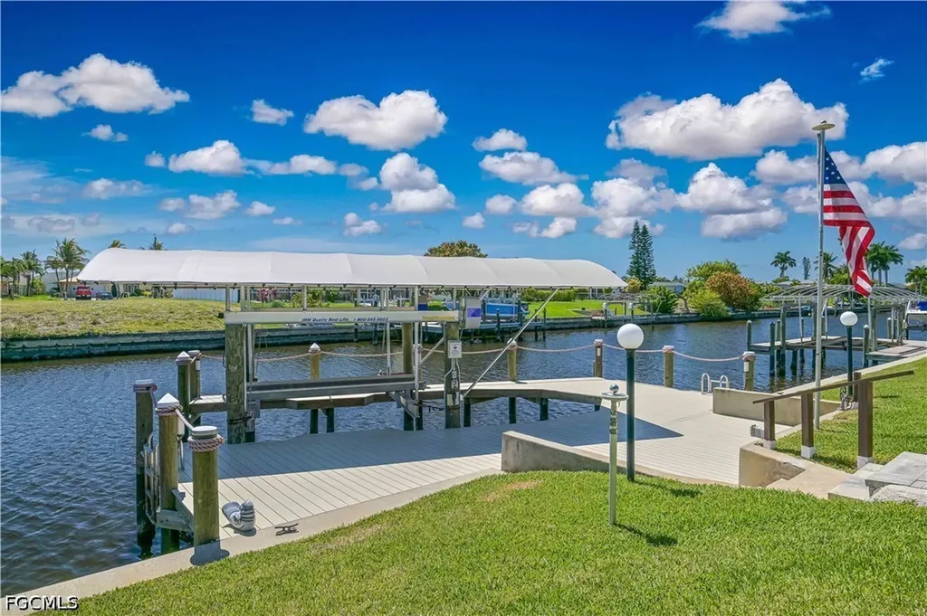 1434 SE 20th Street Cape Coral FL 33990