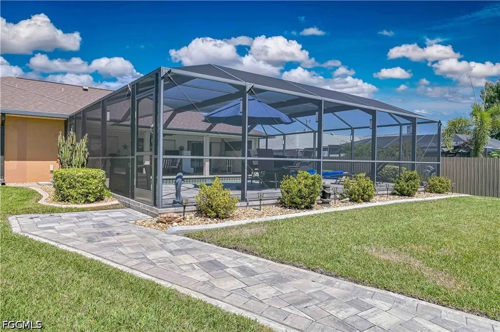 1434 SE 20th Street Cape Coral FL 33990