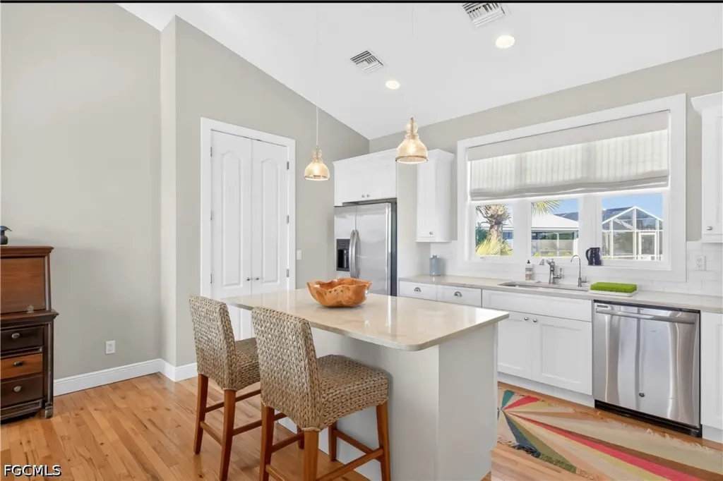 1637 Sabal Sands Road Sanibel FL 33957