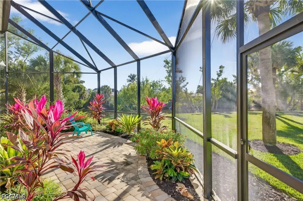 1637 Sabal Sands Road Sanibel FL 33957