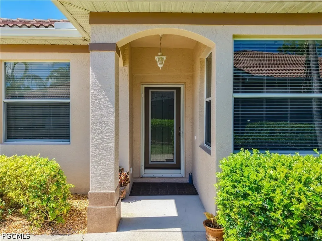 20691 Marathona Court North Fort Myers FL 33917