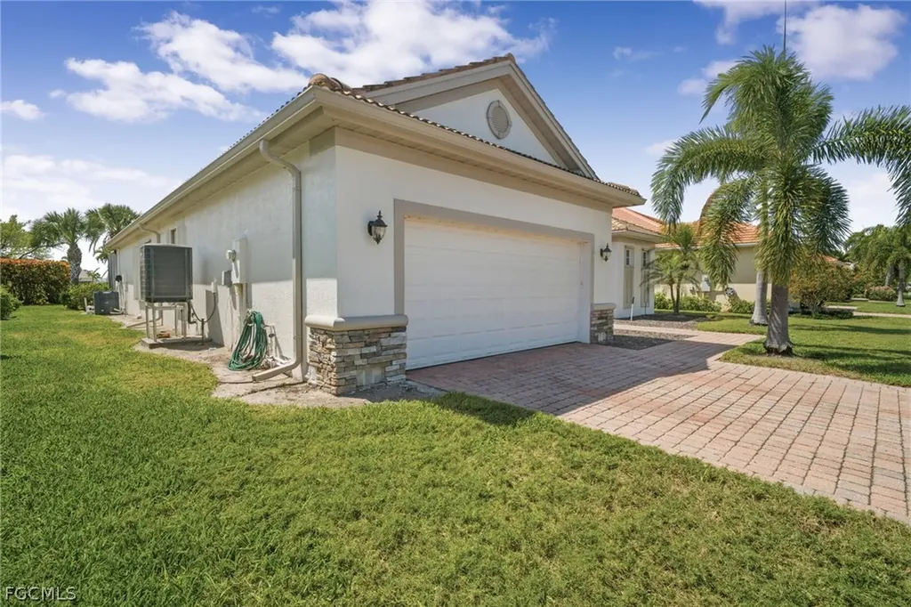 16404 Coco Hammock Way Fort Myers FL 33908