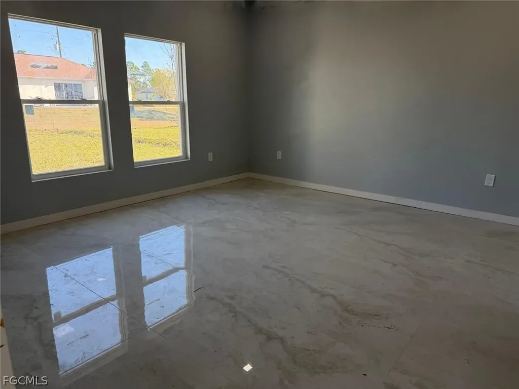 484 Westdale Avenue Lehigh Acres FL 33972