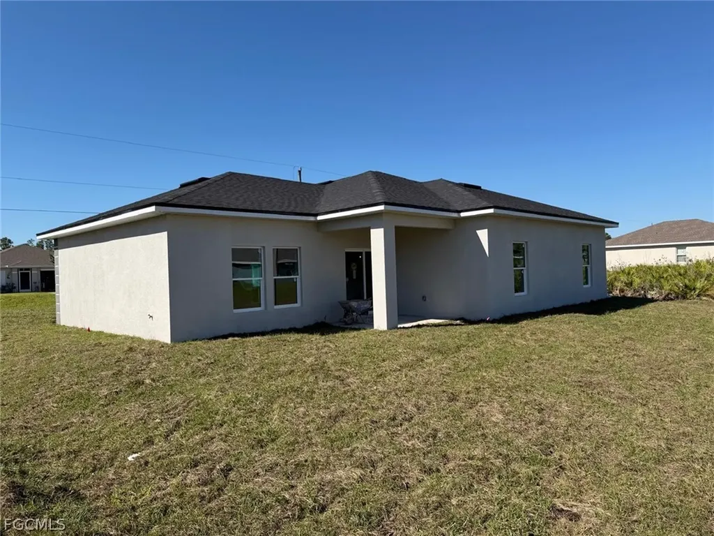 484 Westdale Avenue Lehigh Acres FL 33972