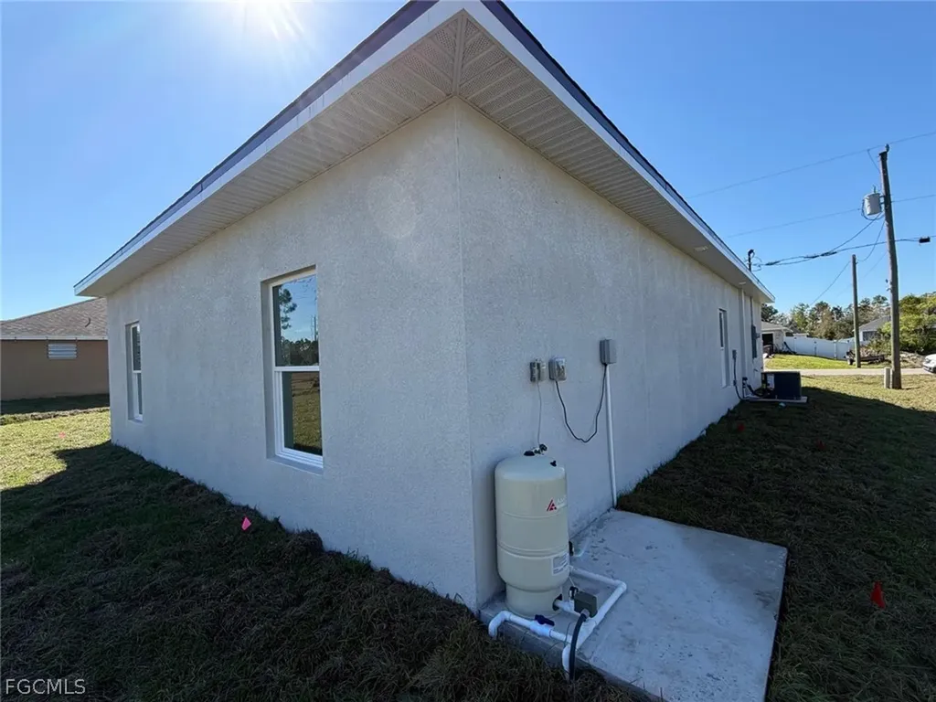 484 Westdale Avenue Lehigh Acres FL 33972