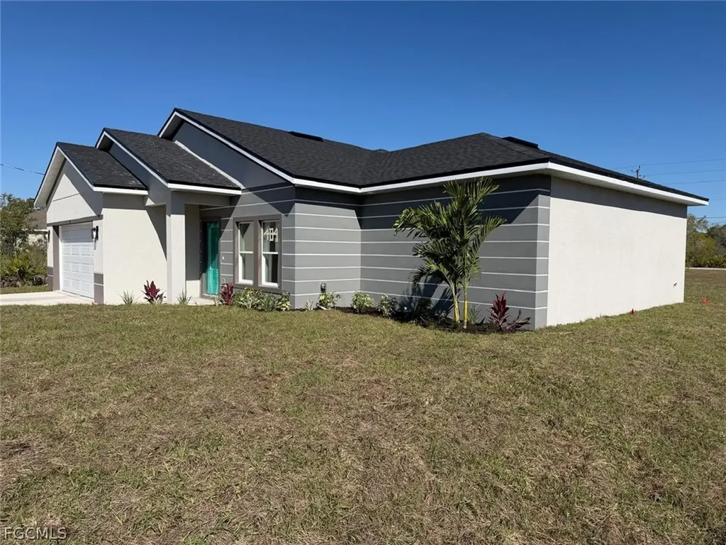 484 Westdale Avenue Lehigh Acres FL 33972