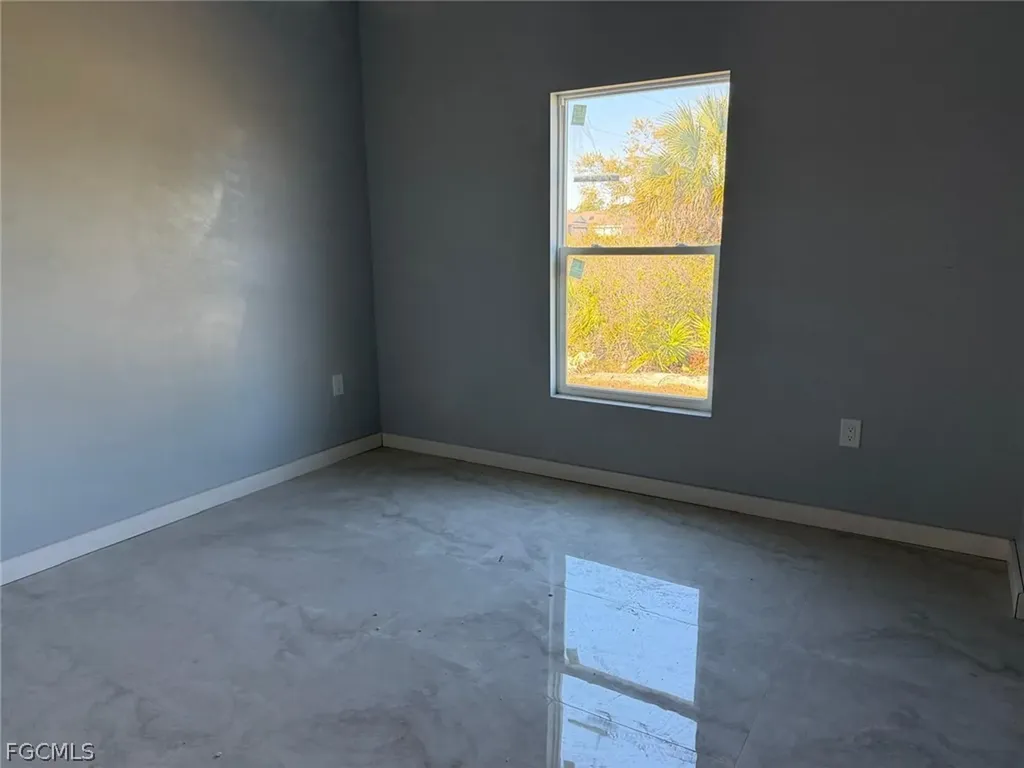 484 Westdale Avenue Lehigh Acres FL 33972