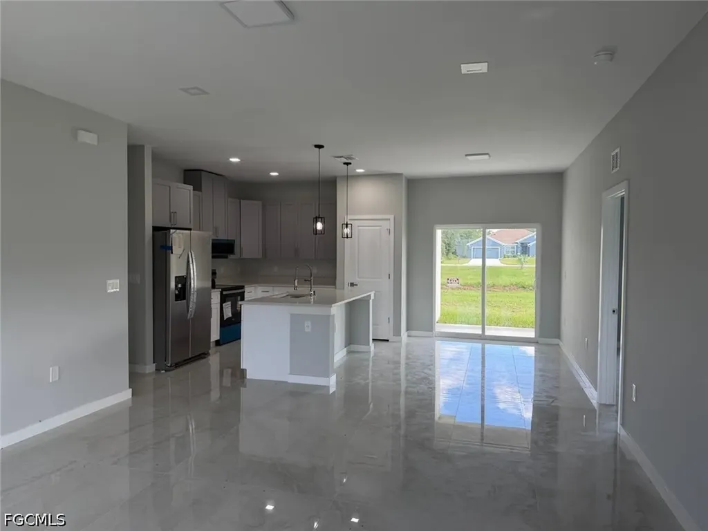 484 Westdale Avenue Lehigh Acres FL 33972
