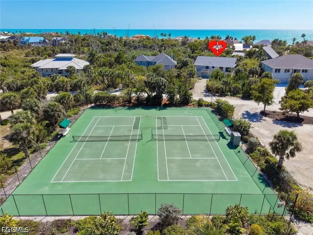 4339 Gulf Pines Drive Sanibel FL 33957