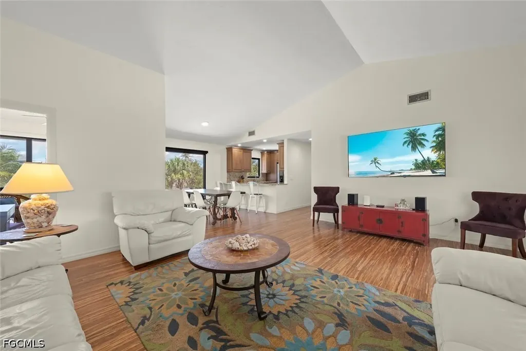 4339 Gulf Pines Drive Sanibel FL 33957