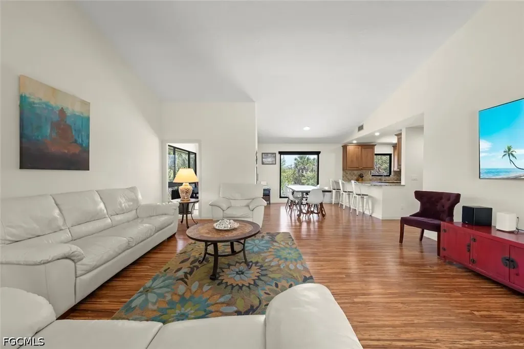 4339 Gulf Pines Drive Sanibel FL 33957