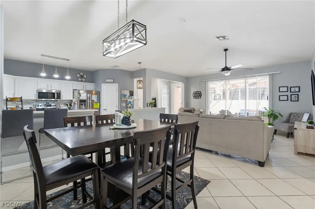 3931 Recreation Lane Naples FL 34116
