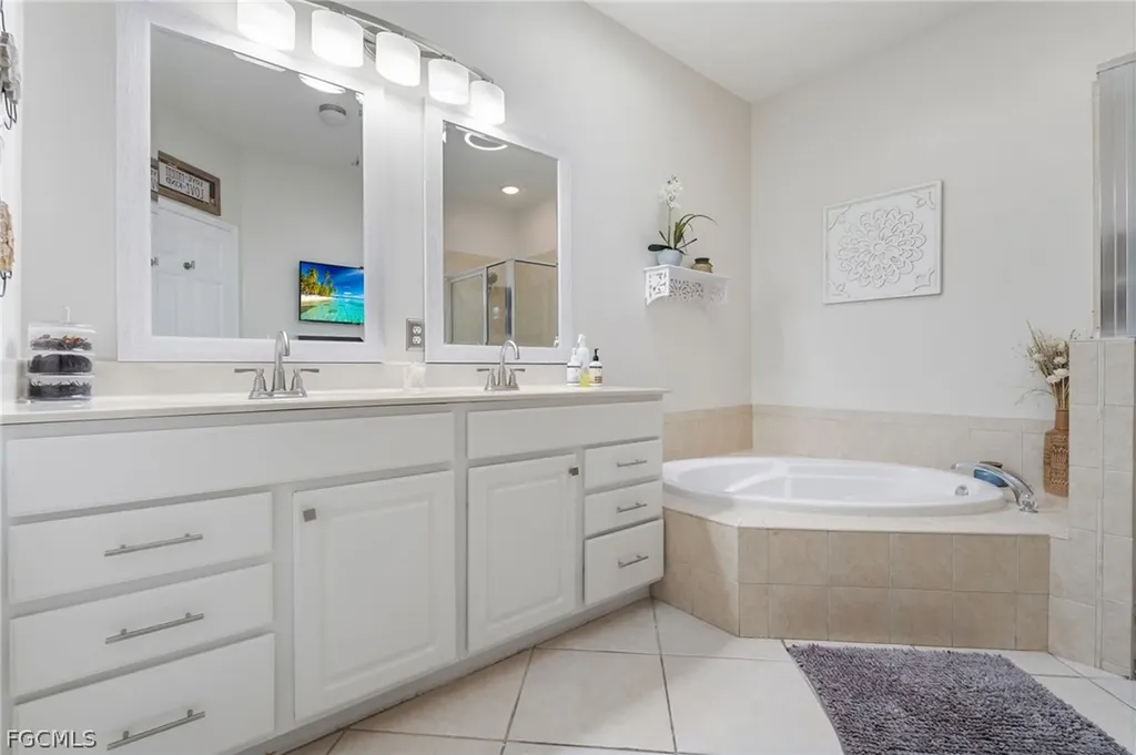 3931 Recreation Lane Naples FL 34116