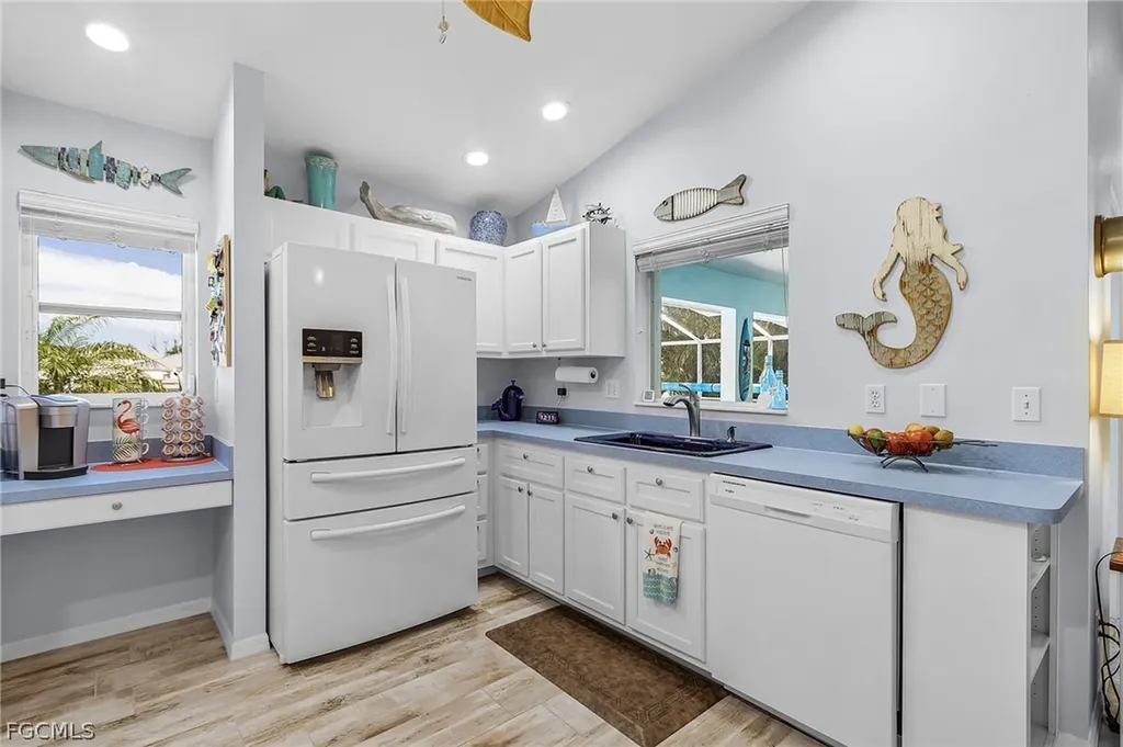 3778 Pinetree Drive St. James City FL 33956