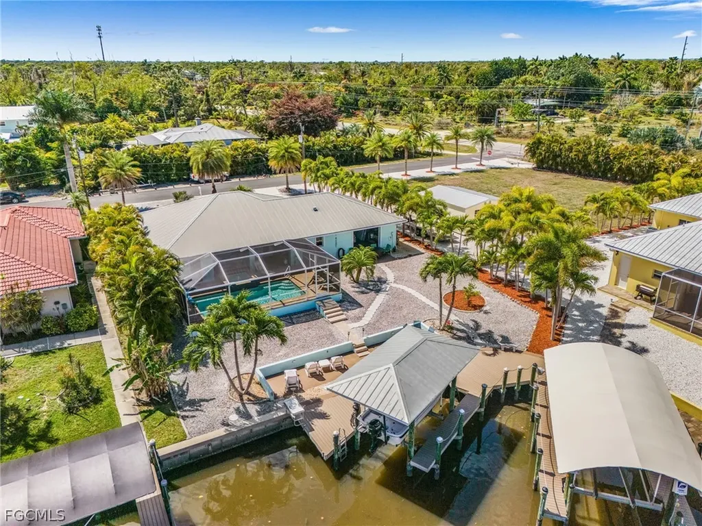 3778 Pinetree Drive St. James City FL 33956