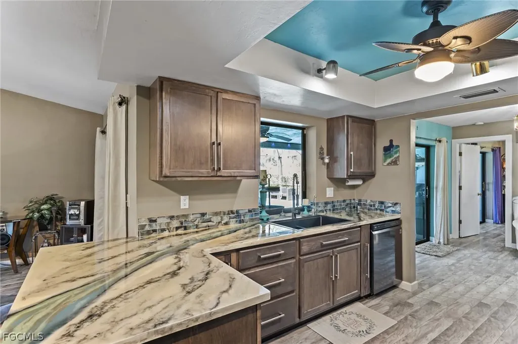241 Connecticut Avenue Fort Myers FL 33905